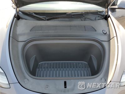 Zdjęcie 12 z 16 samochodu: 2023 TESLA MODEL Y VIN:7SAYGDEE5PF920182 - miniatura