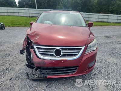 Piąte zdjęcie samochodu w środku: 2011 VOLKSWAGEN ROUTAN SE VIN:2V4RW3DG2BR695501 - miniatura