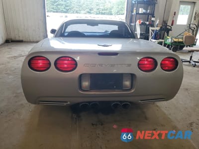 Zdjęcie 6 z 12 samochodu: 2004 CHEVROLET CORVETTE Z06 VIN:1G1YY12S645113100 - miniatura