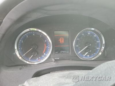 Zdjęcie 9 z 12 samochodu: 2018 TOYOTA COROLLA L VIN:2T1BURHE0JC965885 - miniatura
