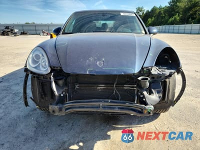 Piąte zdjęcie samochodu w środku: 2011 PORSCHE CAYENNE S VIN:WP1AB2A20BLA52710 - miniatura