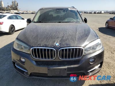 Piąte zdjęcie samochodu w środku: 2016 BMW X5 XDR40E VIN:5UXKT0C50G0S75044 - miniatura