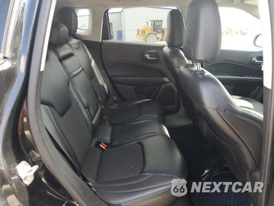 Zdjęcie 11 z 13 samochodu: 2018 JEEP COMPASS LATITUDE VIN:3C4NJDBB9JT265075 - miniatura