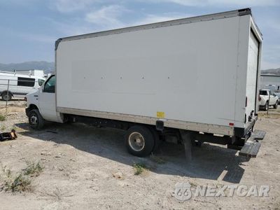 Drugie zdjęcie samochodu z przodu: 2013 FORD ECONOLINE E350 SUPER DUTY CUTAWAY VAN VIN:1FDWE3FL9DDB20436 - miniatura