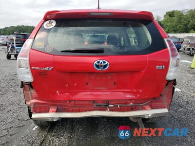 Zdjęcie 6 z 15 samochodu: 2015 TOYOTA PRIUS V VIN:JTDZN3EU7FJ022604 - miniatura