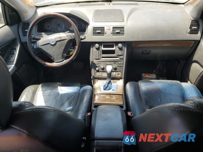 Zdjęcie 8 z 13 samochodu: 2004 VOLVO XC90 T6 VIN:YV1CZ91H941107652 - miniatura