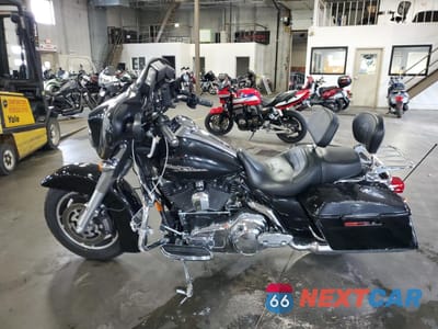 Trzecie zdjęcie samochodu z tyłu: 2008 HARLEY-DAVIDSON FLHX VIN:1HD1KB4108Y603975 - miniatura