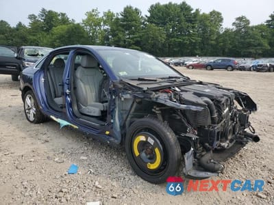 Czwarte zdjęcie samochodu z boku: 2021 AUDI A4 PREMIUM 45 VIN:WAUDAAF44MA034535 - miniatura