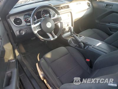 Zdjęcie 8 z 14 samochodu: 2014 FORD MUSTANG VIN:1ZVBP8AMXE5279226 - miniatura