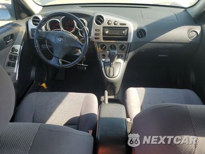 Zdjęcie 8 z 12 samochodu: 2003 TOYOTA COROLLA MATRIX XR VIN:2T1KR32E03C104782 - miniatura