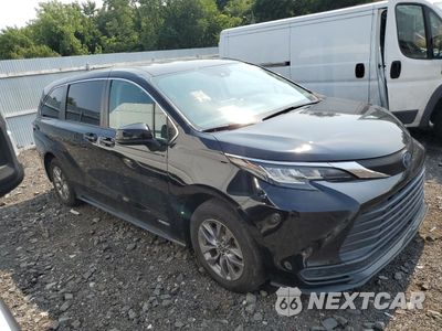 Czwarte zdjęcie samochodu z boku: 2021 TOYOTA SIENNA LE VIN:5TDKRKEC2MS046638 - miniatura