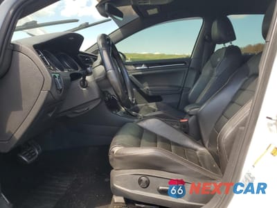 Zdjęcie 7 z 12 samochodu: 2017 VOLKSWAGEN GOLF R VIN:WVWVF7AU7HW094921 - miniatura