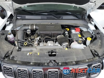 Zdjęcie 12 z 14 samochodu: 2025 JEEP COMPASS LATITUDE VIN:3C4NJDBN2ST553547 - miniatura