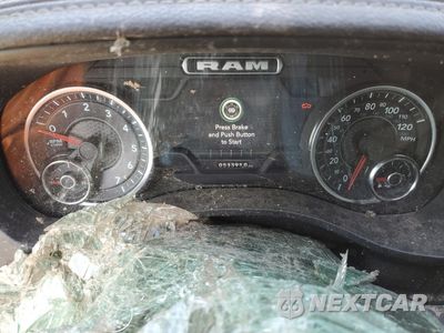Zdjęcie 9 z 12 samochodu: 2023 RAM 1500 LARAMIE VIN:1C6SRFJT6PN665824 - miniatura