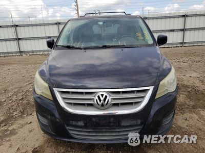 Piąte zdjęcie samochodu w środku: 2011 VOLKSWAGEN ROUTAN SE VIN:2V4RW3DG3BR622167 - miniatura