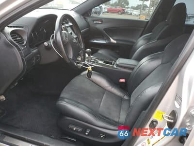 Zdjęcie 7 z 14 samochodu: 2012 LEXUS IS 250 VIN:JTHBF5C23C2102045 - miniatura