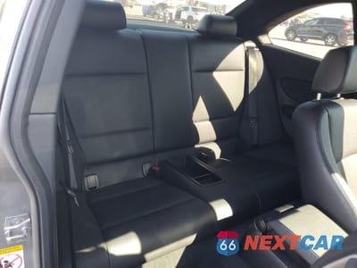 Zdjęcie 10 z 14 samochodu: 2009 BMW 135 I VIN:WBAUC73589VK80515 - miniatura