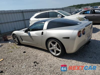 Drugie zdjęcie samochodu z przodu: 2005 CHEVROLET CORVETTE VIN:1G1YY24U955114148 - miniatura