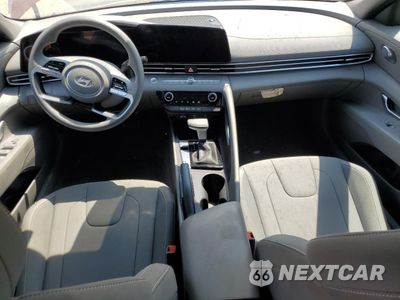 Zdjęcie 8 z 12 samochodu: 2024 HYUNDAI ELANTRA SEL VIN:KMHLM4DG5RU817255 - miniatura