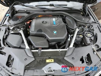 Zdjęcie 11 z 12 samochodu: 2022 BMW 530E VIN:WBA13AG07NCK61720 - miniatura