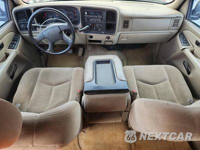 Zdjęcie 15 z 26 samochodu: 2003 CHEVROLET SUBURBAN C1500 VIN:1GNEC16Z43J265664 - miniatura