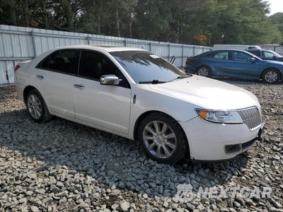 Czwarte zdjęcie samochodu z boku: 2010 LINCOLN MKZ VIN:3LNHL2GC9AR652828 - miniatura
