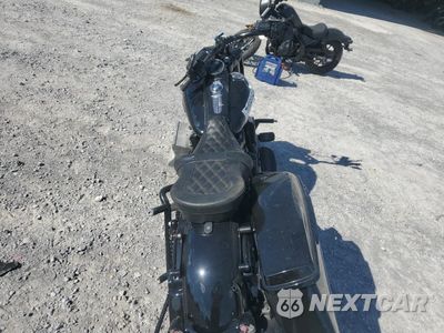 Zdjęcie 6 z 11 samochodu: 2017 HARLEY-DAVIDSON FLHRXS VIN:1HD1KVC24HB681089 - miniatura