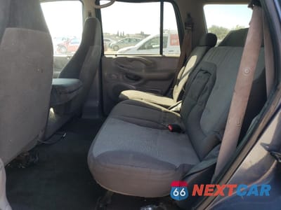 Zdjęcie 11 z 14 samochodu: 2000 FORD EXPEDITION XLT VIN:1FMRU15L6YLB56943 - miniatura
