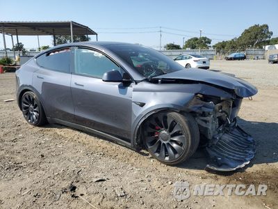 Czwarte zdjęcie samochodu z boku: 2022 TESLA MODEL Y VIN:7SAYGDEF5NF490711 - miniatura