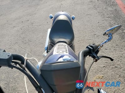 Piąte zdjęcie samochodu w środku: 2019 HONDA VT1300 CX VIN:JH2SC6121KK400215 - miniatura