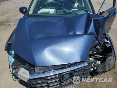 Zdjęcie 11 z 13 samochodu: 2025 HONDA CR-V LX VIN:2HKRS4H20SH448419 - miniatura
