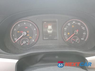 Zdjęcie 9 z 12 samochodu: 2021 VOLKSWAGEN PASSAT SE VIN:1VWSA7A3XMC016876 - miniatura