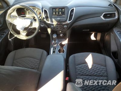 Zdjęcie 8 z 17 samochodu: 2019 CHEVROLET EQUINOX LT VIN:3GNAXKEV1KL321168 - miniatura
