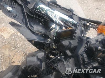Zdjęcie 7 z 9 samochodu: 2014 HONDA GL1800 G VIN:JH2SC68V0EK000179 - miniatura