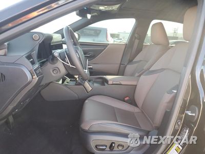 Zdjęcie 7 z 14 samochodu: 2025 LEXUS ES 300H BASE VIN:58ADA1C15SU059425 - miniatura