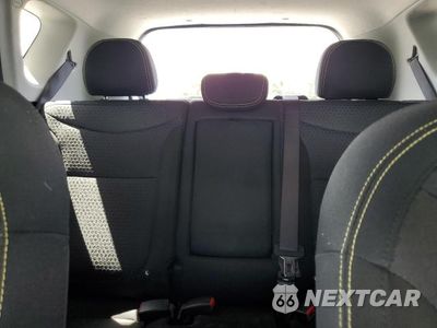 Zdjęcie 10 z 13 samochodu: 2016 KIA SOUL + VIN:KNDJP3A50G7408222 - miniatura