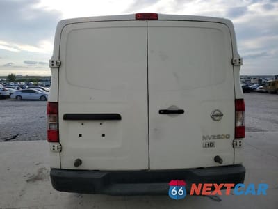 Zdjęcie 6 z 13 samochodu: 2013 NISSAN NV 2500 HD S VIN:1N6BF0KX3DN112105 - miniatura