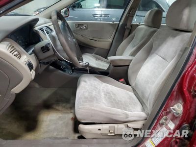 Zdjęcie 7 z 12 samochodu: 2002 HONDA ACCORD EX VIN:1HGCG56662A048652 - miniatura