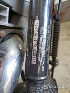 Zdjęcie 9 z 9 samochodu: 2005 HARLEY-DAVIDSON FXD VIN:1HD1GHV105K323877 - miniatura