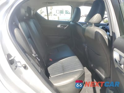 Zdjęcie 10 z 14 samochodu: 2012 LEXUS CT 200 VIN:JTHKD5BH6C2066427 - miniatura