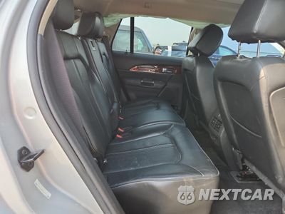 Zdjęcie 10 z 12 samochodu: 2013 LINCOLN MKX VIN:2LMDJ8JK2DBL32569 - miniatura