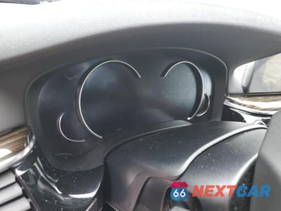 Zdjęcie 9 z 12 samochodu: 2018 BMW M550XI VIN:WBAJB9C56JB286689 - miniatura