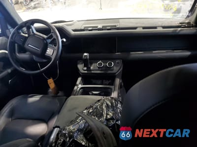 Zdjęcie 8 z 12 samochodu: 2024 LAND ROVER DEFENDER 110 X-DYNAMIC SE VIN:SALE27EU8R2245997 - miniatura