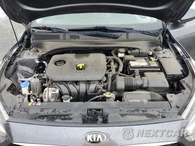 Zdjęcie 11 z 12 samochodu: 2019 KIA FORTE FE VIN:3KPF24AD9KE128969 - miniatura