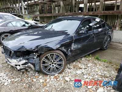 2018 BMW M550XI WBAJB9C56JB286689 - główne zdjęcie licytacji z USA - miniatura