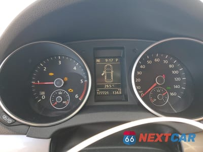 Zdjęcie 9 z 14 samochodu: 2013 VOLKSWAGEN GOLF VIN:WVWDM7AJXDW091710 - miniatura