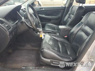 Zdjęcie 7 z 12 samochodu: 2003 HONDA ACCORD EX VIN:1HGCM66503A097529 - miniatura