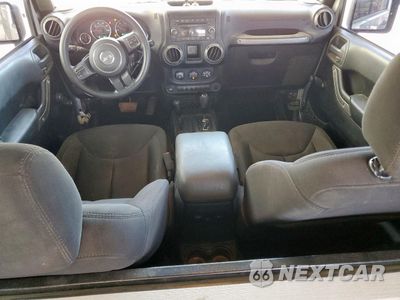 Zdjęcie 8 z 13 samochodu: 2015 JEEP WRANGLER SPORT VIN:1C4AJWAG7FL551632 - miniatura