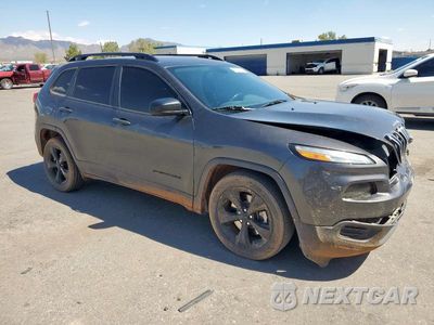 Czwarte zdjęcie samochodu z boku: 2017 JEEP CHEROKEE SPORT VIN:1C4PJLAB8HW623792 - miniatura