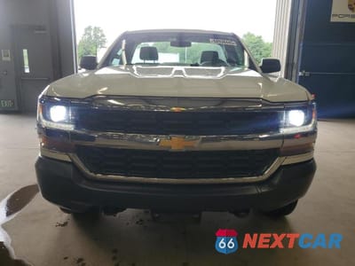 Piąte zdjęcie samochodu w środku: 2016 CHEVROLET SILVERADO K1500 VIN:1GCNKNEH7GZ385588 - miniatura